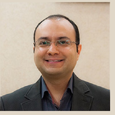 امین هنرمند اولین سیمرغش را به خانه برد