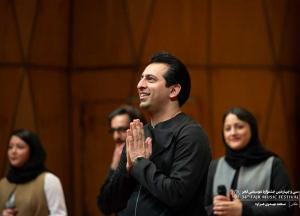 گروه آوازی بارِ دیگر مخاطبانتش را غافلگیر کرد