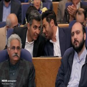 محسن چاوشی، مهران مدیری و گلزار جایزه گرفتند