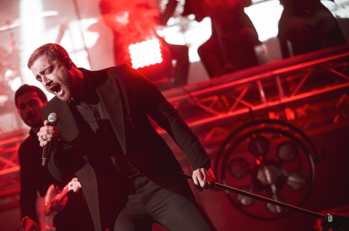 ماکان بند در خوی کنسرت رایگان برگزار می‌کند 